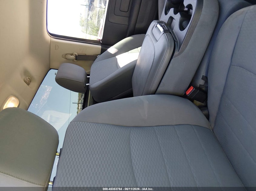 2019 RAM 1500 CLASSIC auction photo 8