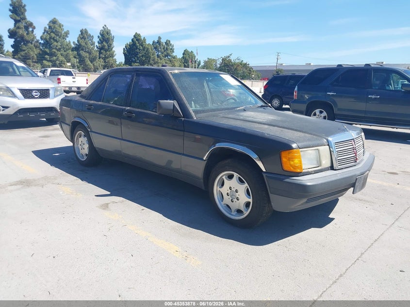 WDBDA29D1PG022198 MERCEDES-BENZ 190 Photo 1