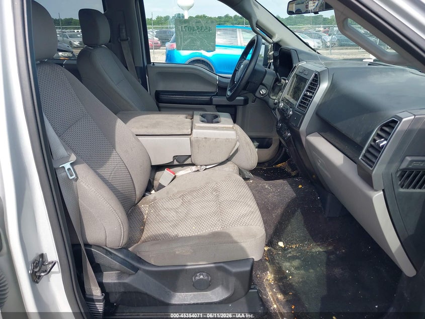 VIN 1FTEW1EB4KKC05400 2019 FORD F-150 XLT