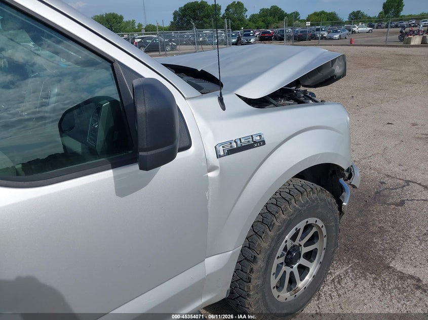 VIN 1FTEW1EB4KKC05400 2019 FORD F-150 XLT