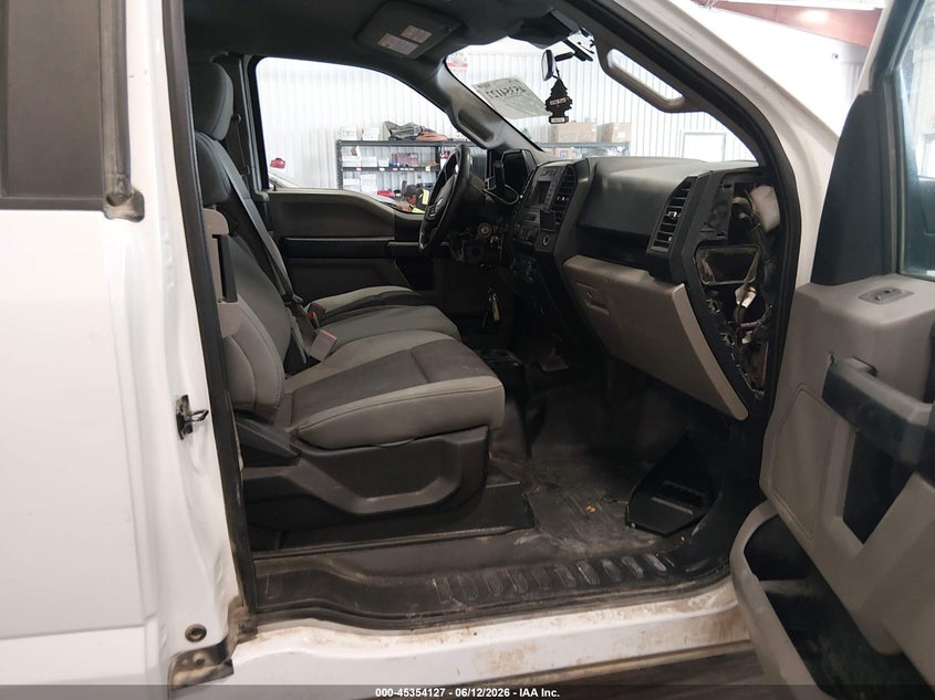 VIN 1FTEX1EB7KKE10142 2019 FORD F-150 XL