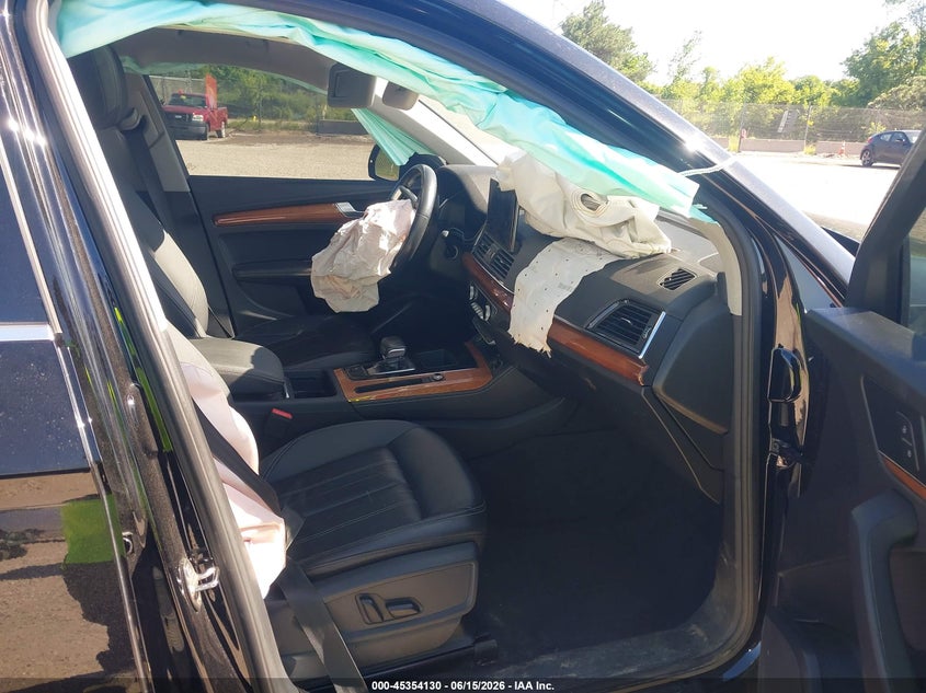 2021 AUDI Q5 auction photo 5