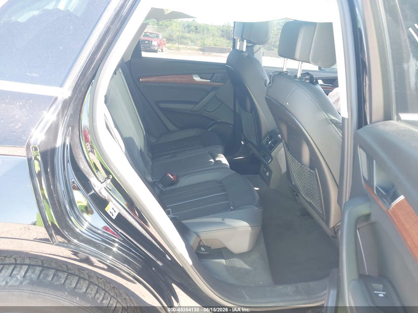 2021 AUDI Q5 auction photo 8
