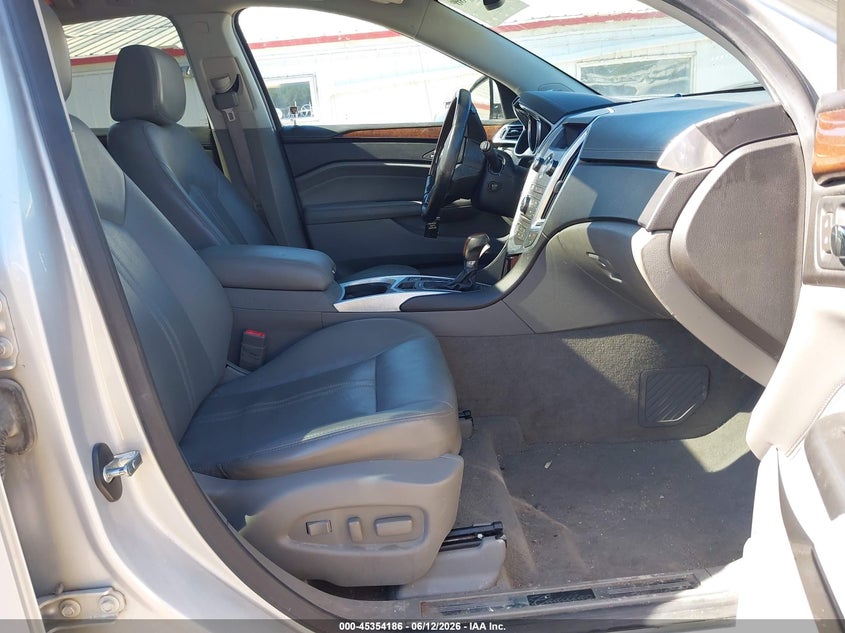 2012 CADILLAC SRX auction photo 5