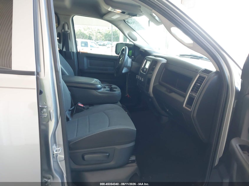 2021 RAM 1500 CLASSIC auction photo 5