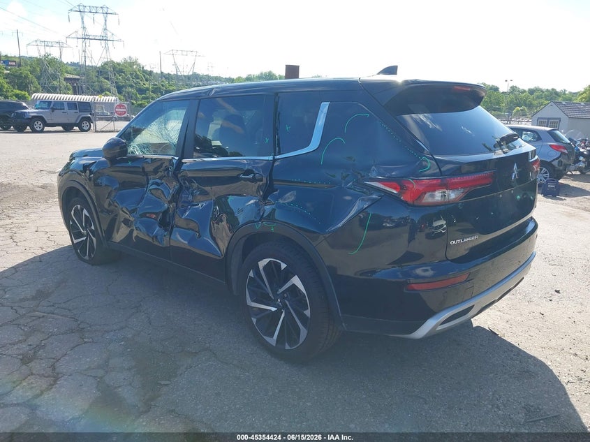 2024 MITSUBISHI OUTLANDER auction photo 3