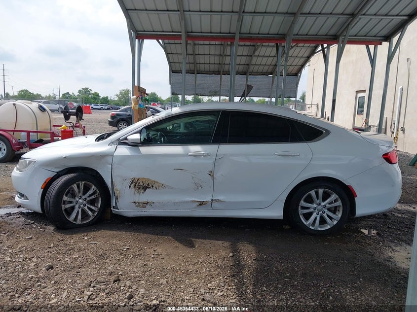 2015 CHRYSLER 200 SEDAN 2.4L I-4 VVT, 184HP