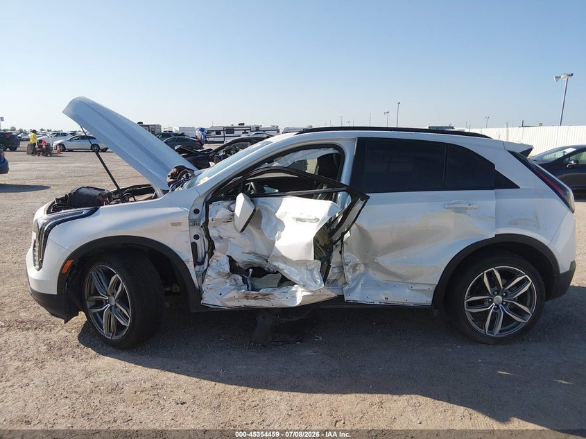 2022 CADILLAC XT4 auction photo 6