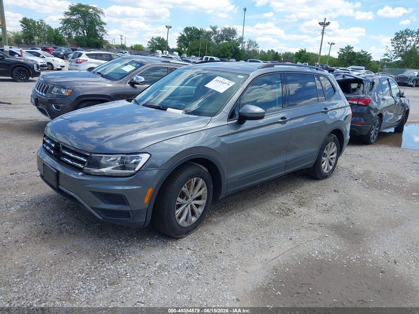 2018 Volkswagen Tiguan 2.0t S 3VV0B7AX8JM131322 photo 1