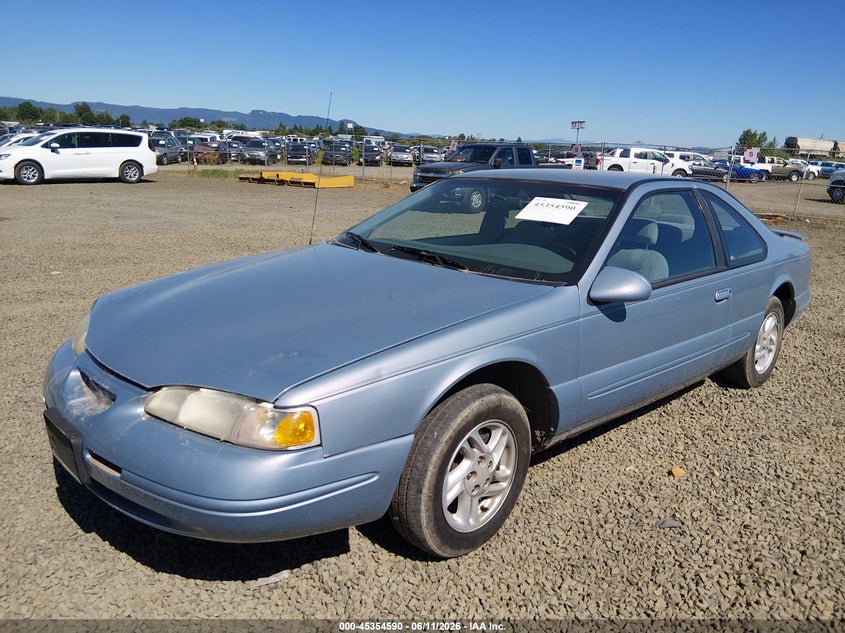 1996 FORD THUNDERBIRD auction photo 2