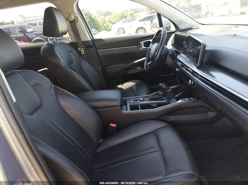 2025 KIA SORENTO auction photo 5