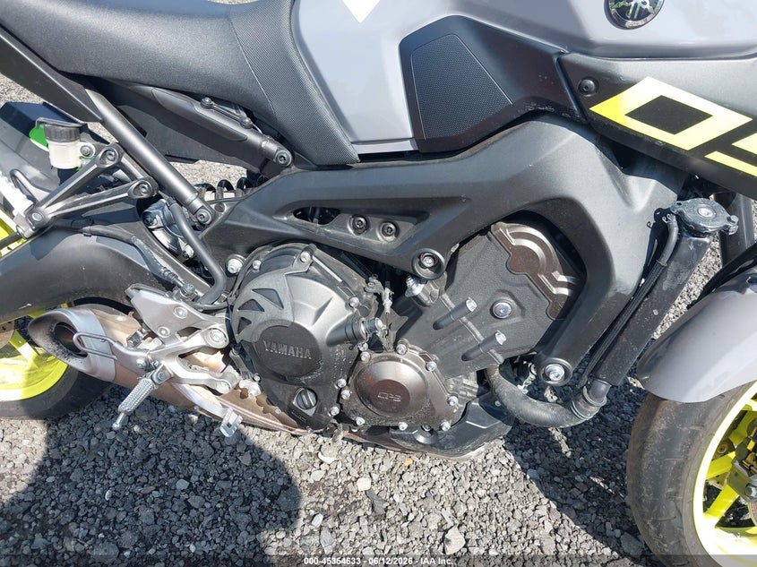 2016 Yamaha Fz09 VIN: JYARN33E3GA011785 Lot: 45354633