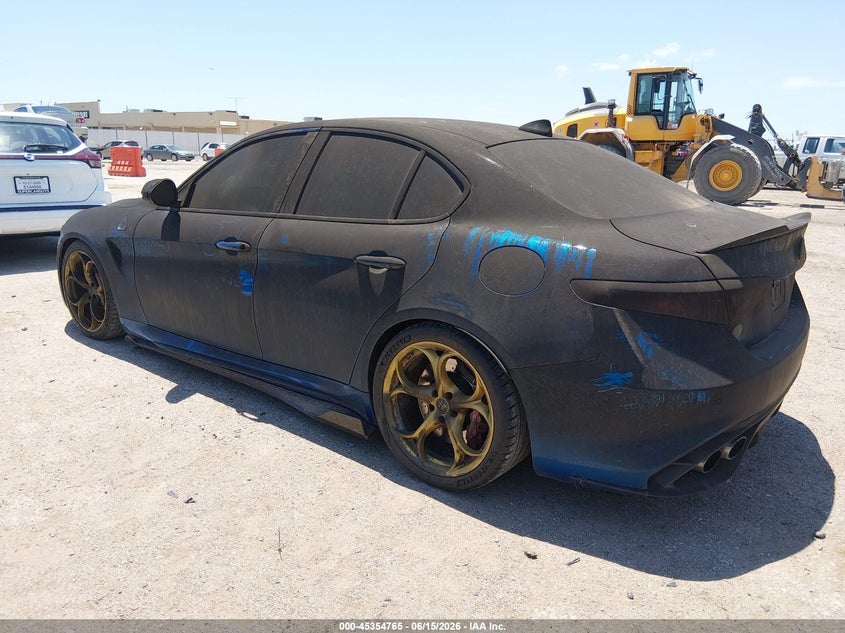 2018 ALFA ROMEO GIULIA auction photo 3