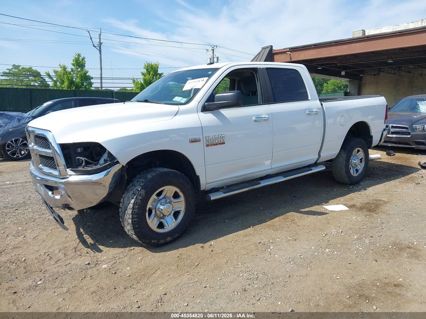 Vin: 3c6tr5dt4fg610628, lot: 45852767, ram 2500 slt 20152