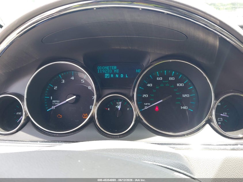 VIN 5GAKRAKD4HJ303391 2017 BUICK ENCLAVE CONVENIENCE