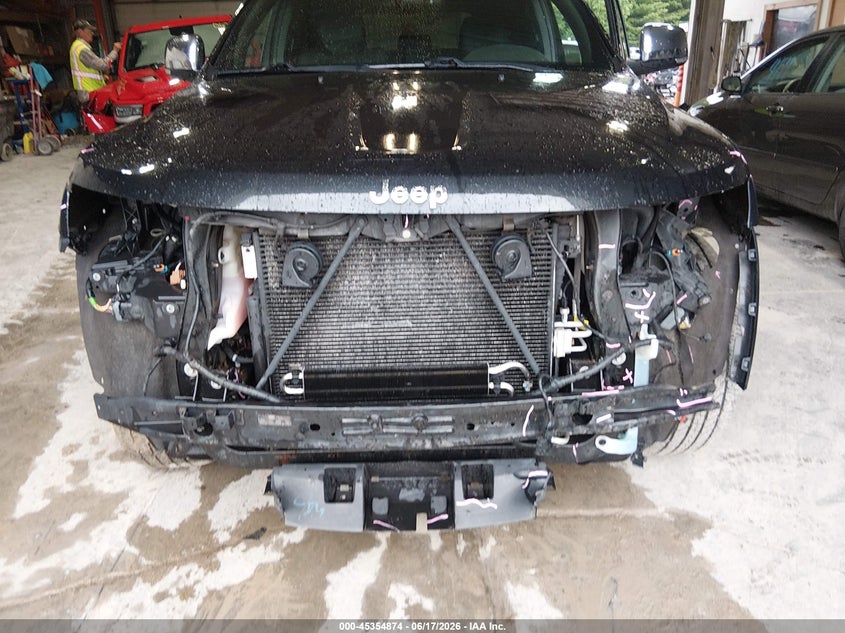 2015 JEEP GRAND CHEROKEE auction photo 6