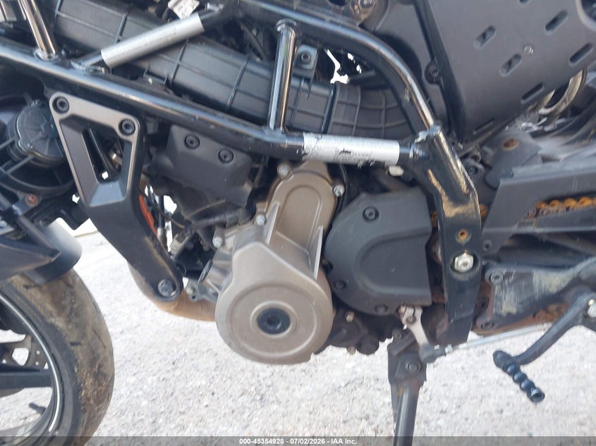 2024 Husqvarna Vitpilen 401/Svartpilen 401 VIN: MD2JUJ405RN208300 Lot: 45354928