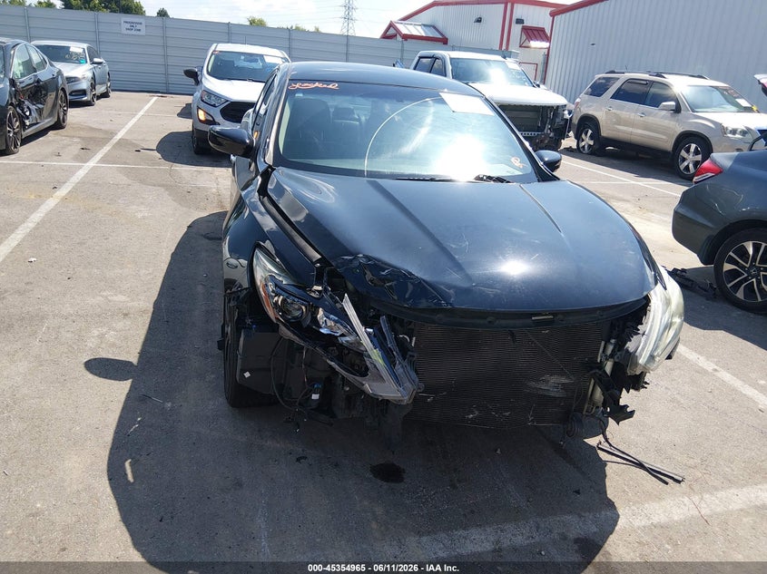2010 Chrysler Sebring Touring VIN: 1C3CC4FB3AN153744 Lot: 45354965