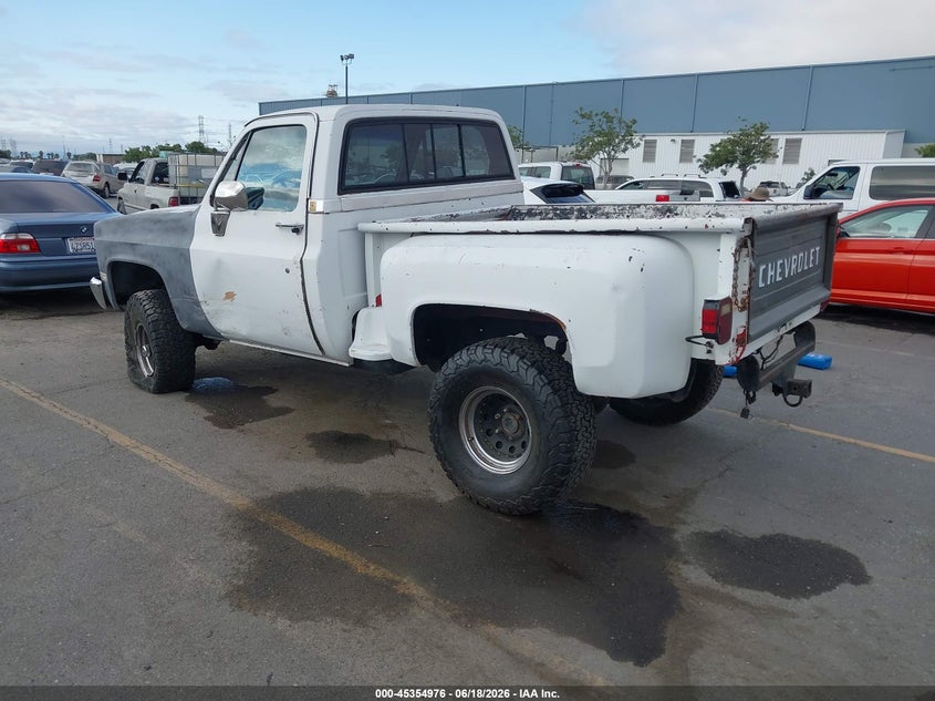 1985 CHEVROLET K10 COUPE 5.7L V8 CRB OHV C