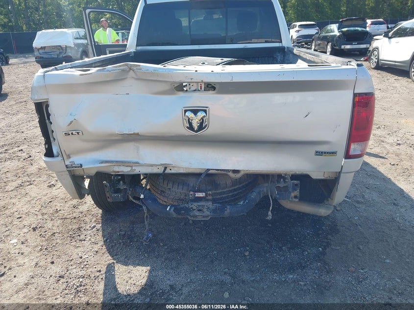 2016 RAM 1500 auction photo 6