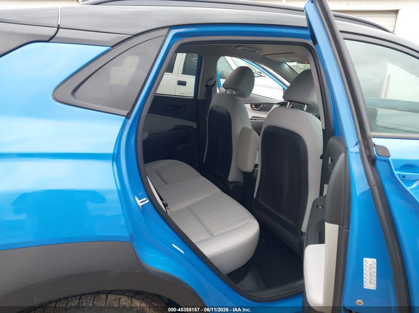 2022 Hyundai Kona Sel VIN: KM8K6CAB2NU778210 Lot: 45355157