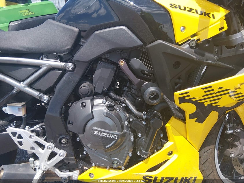 2024 Suzuki Gsx800 F VIN: JS1EM13B9R7101002 Lot: 45355199