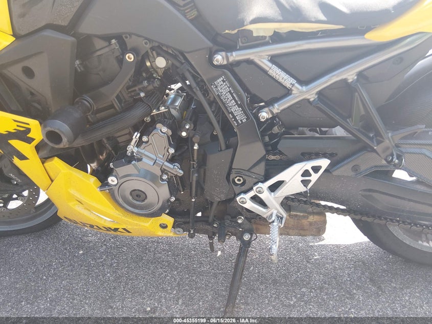 2024 Suzuki Gsx800 F VIN: JS1EM13B9R7101002 Lot: 45355199