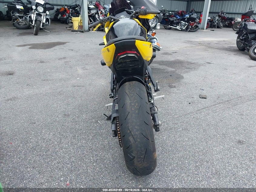 2024 Suzuki Gsx800 F VIN: JS1EM13B9R7101002 Lot: 45355199