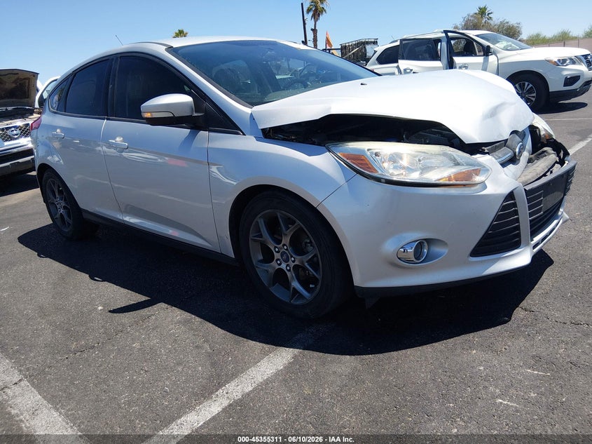 Vin: 1fadp3k20el444133, lot: 45853258, ford focus se 2014 img_1