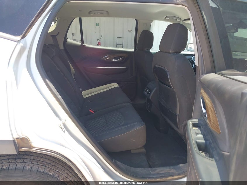 2018 GMC TERRAIN auction photo 8