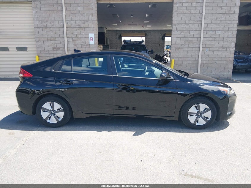 AtlanticExpress - Hyundai Ioniq Hybrid