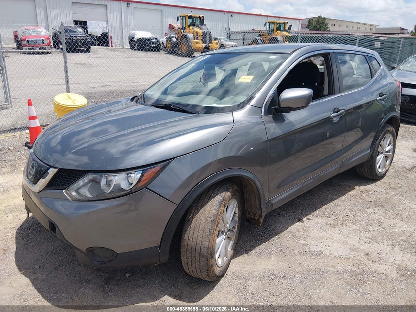 2019 NISSAN ROGUE SPORT auction photo 2