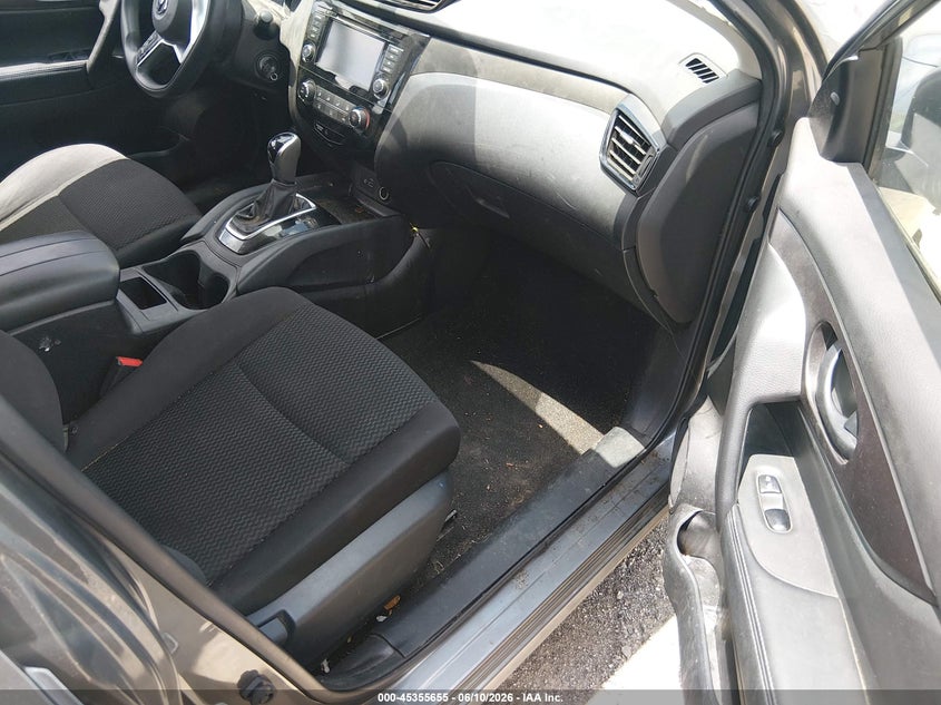 2019 NISSAN ROGUE SPORT auction photo 5