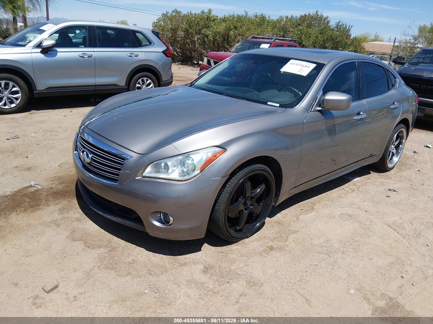 2011 INFINITI M37 auction photo 2