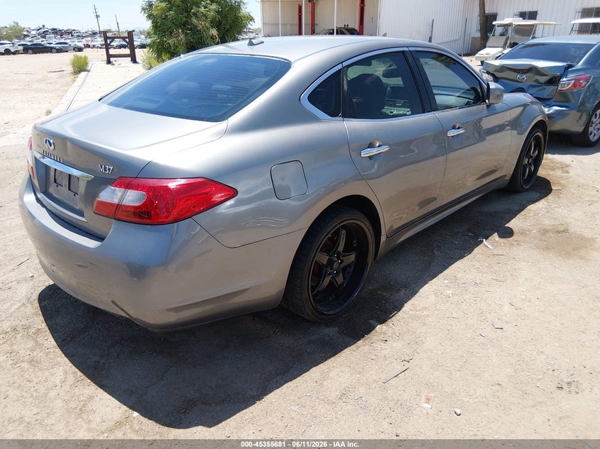 2011 INFINITI M37 auction photo 4