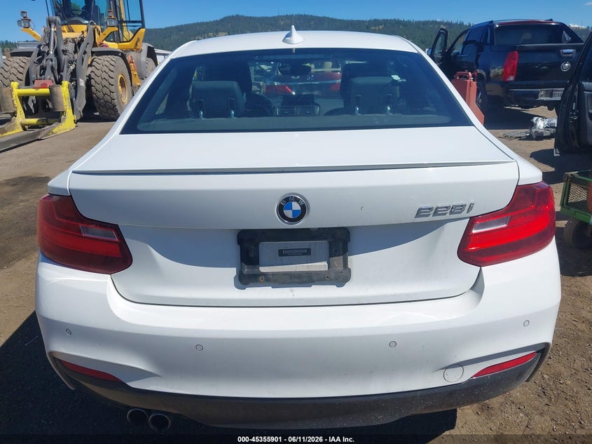 2016 BMW 228I — Фото 17