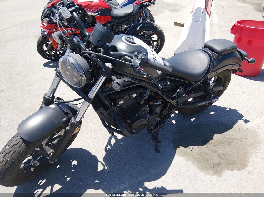 2021 HONDA CMX500 auction photo 2