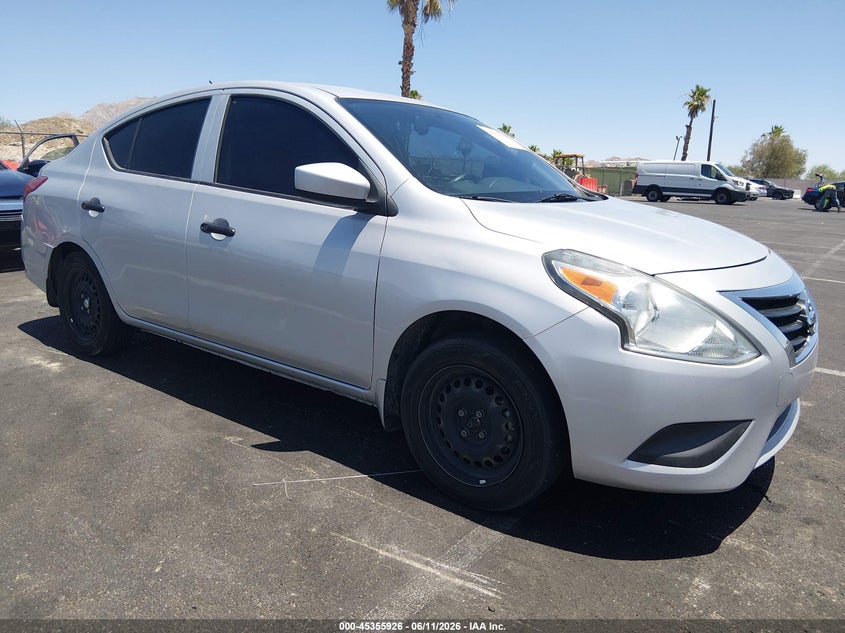 NISSAN VERSA 1.6 S 2017
