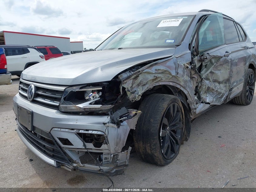 2020 VOLKSWAGEN TIGUAN auction photo 6