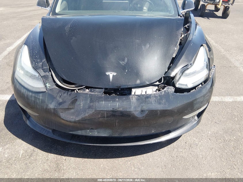 2018 TESLA MODEL 3 auction photo 6