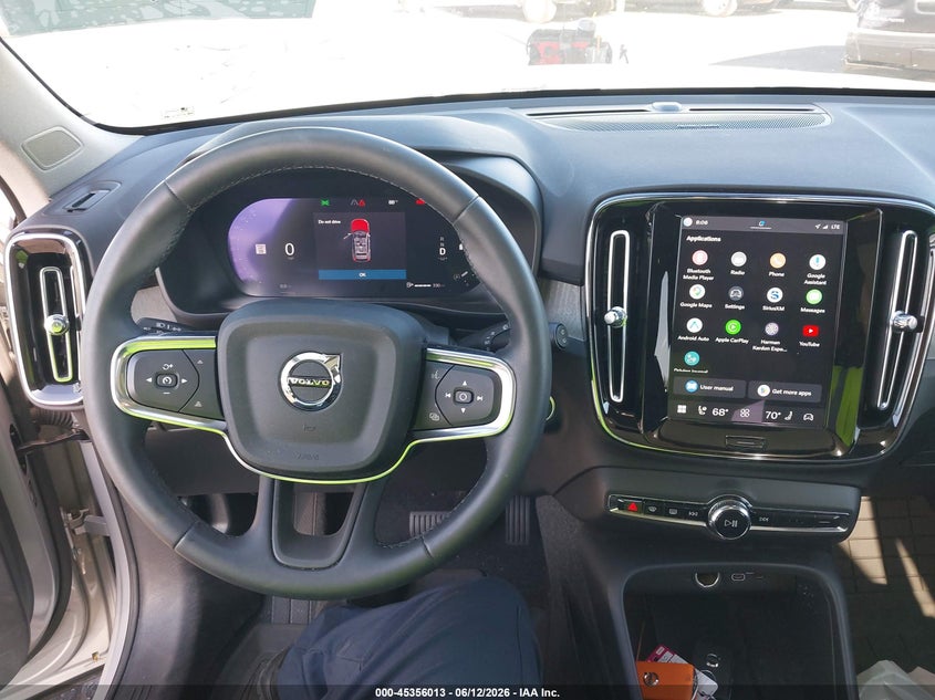 2024 Volvo Xc40 B5 Ultimate Bright Theme VIN: YV4L12UF4R2359600 Lot: 45356013