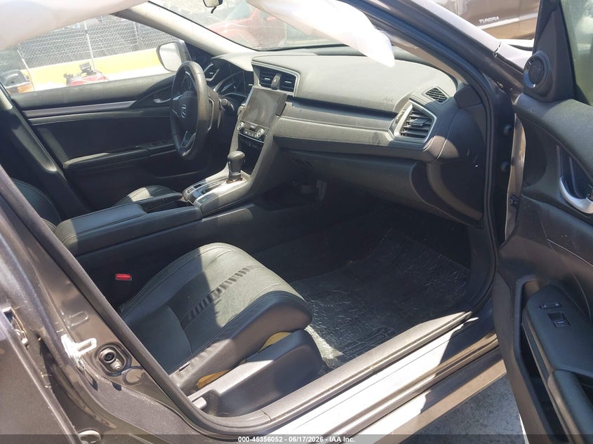 2018 HONDA CIVIC auction photo 5