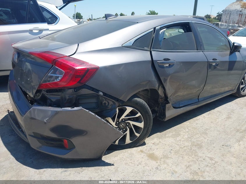 2018 HONDA CIVIC auction photo 6