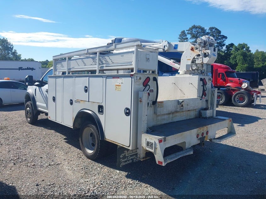 2020 FORD F-550 CHASSIS — zdjęcie 3
