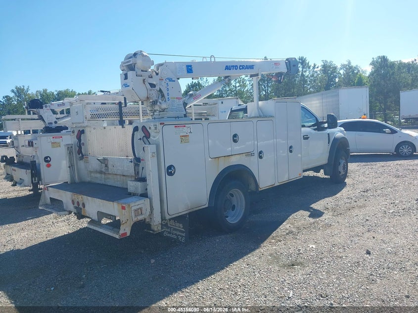2020 FORD F-550 CHASSIS — zdjęcie 4