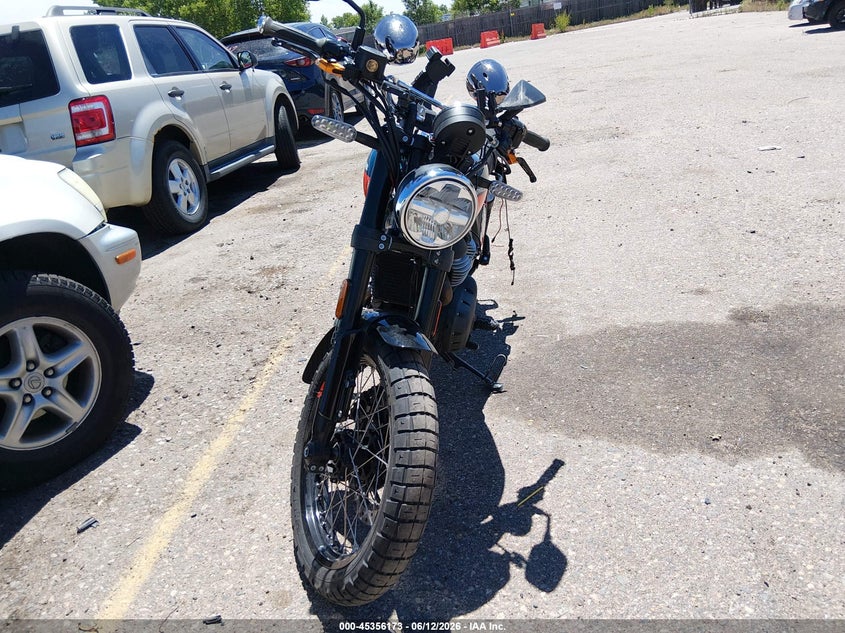 2025 ROYAL ENFIELD MOTORS BEAR 650 auction photo 5