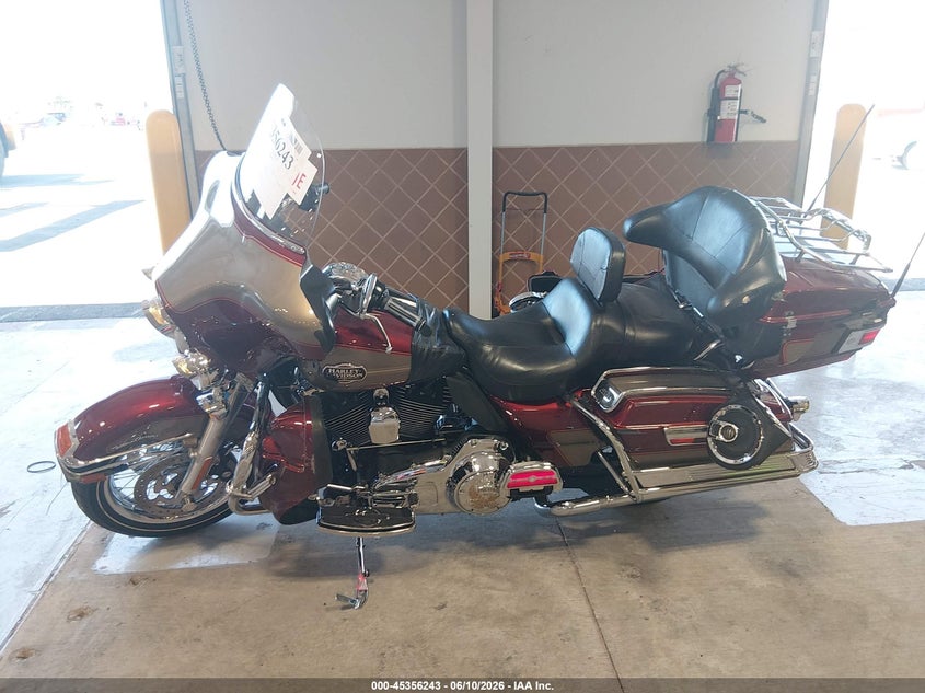 2009 Harley-Davidson Flhtcu VIN: 1HD1FC4139Y638294 Lot: 45356243