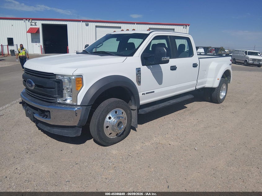 2017 FORD F-450 auction photo 2
