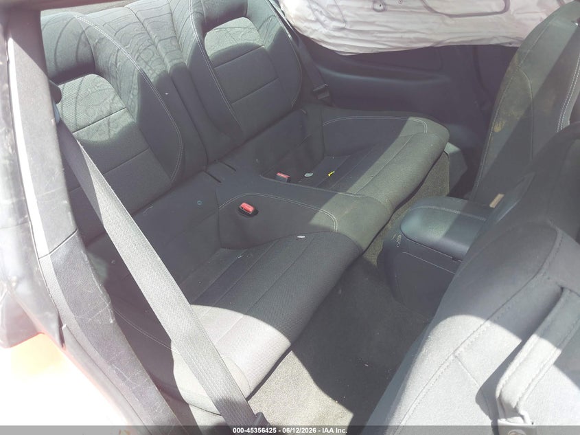2016 FORD MUSTANG auction photo 8