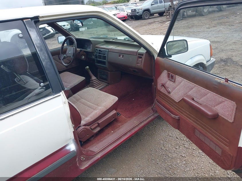 1988 MAZDA B2200 auction photo 5